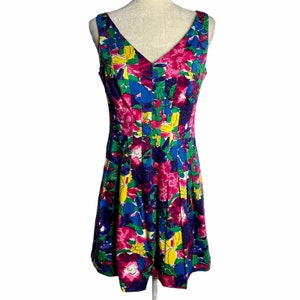 Jones New York Pleated Sheath Dress 8 Multicolored Floral Sleeveless Lined Zip