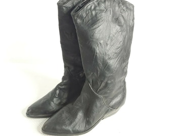 Vintage jaren 80 zwarte leren bootalinos halfhoge laarzen met spitse neus 6,5