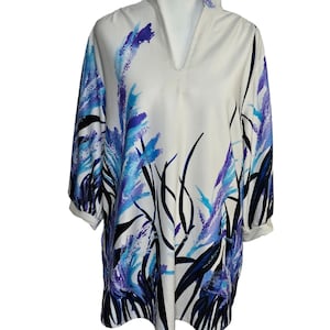 Vintage 80s Tunic Shirt Womens Size M White Blue Polyester 3/4 Sleeves
