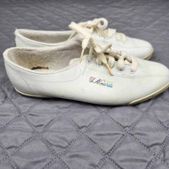 Vintage 90s LA Gear Low Top Walking Shoes Sneakers Womens Vintage 90s LA Gear Low Top Walking Shoes Sneakers Womens