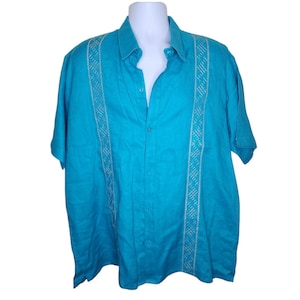 Vintage Mexican Guayabera Embroidered Short Sleeve Shirt Mens Size 46 Blue