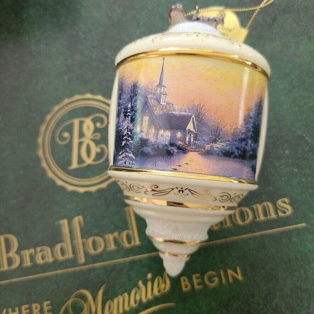 トーマス キンケード オーナメント Amazon.co.jp: 回るサンタとトナカイ ツリートップ 星のオーナメント