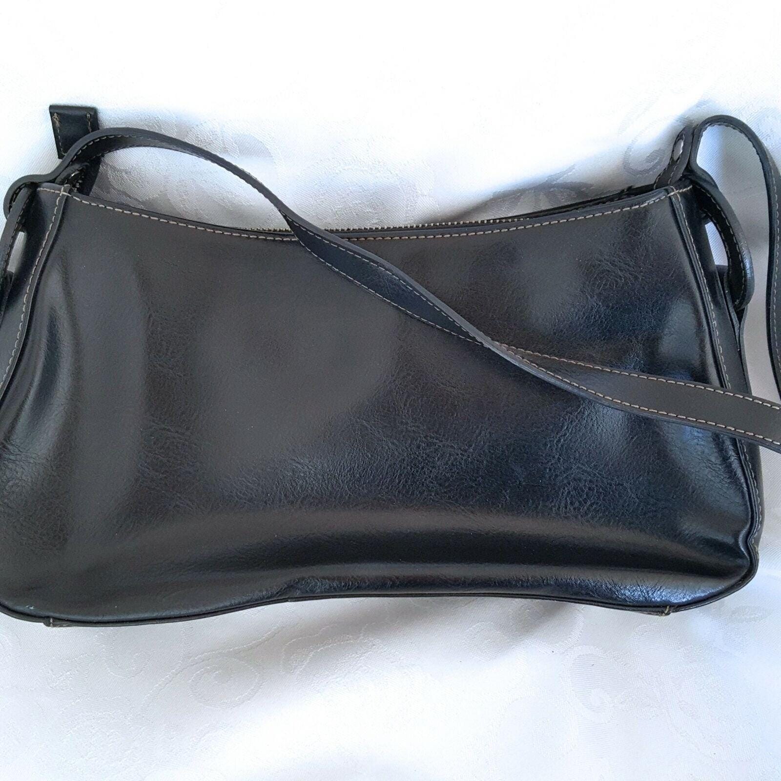 Vintage Y2K Jones New York Pocketbook Black Shoulder Bag Purse