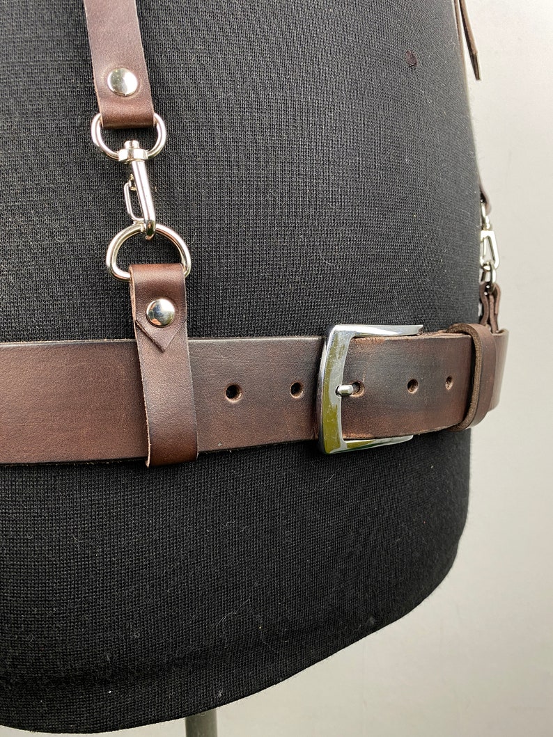 Un ensemble de bretelles avec une ceinture, bretelles pour hommes, bretelles en cuir, porte-jarretelles personnalisé, porte-jarretelles fait main, bretelles, bretelles pour homme image 5