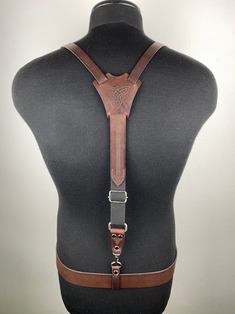 Un ensemble de bretelles avec une ceinture, bretelles pour hommes, bretelles en cuir, porte-jarretelles personnalisé, porte-jarretelles fait main, bretelles, bretelles pour homme image 1