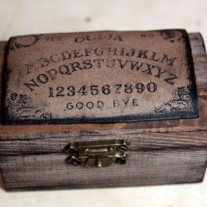 Cofre Ouija, Caja de altar gótica, Altar de tablero Ouija, Caja fantasma Ouija, Cofre pequeño Ouija, Caja de decoración gótica, Caja de Halloween,