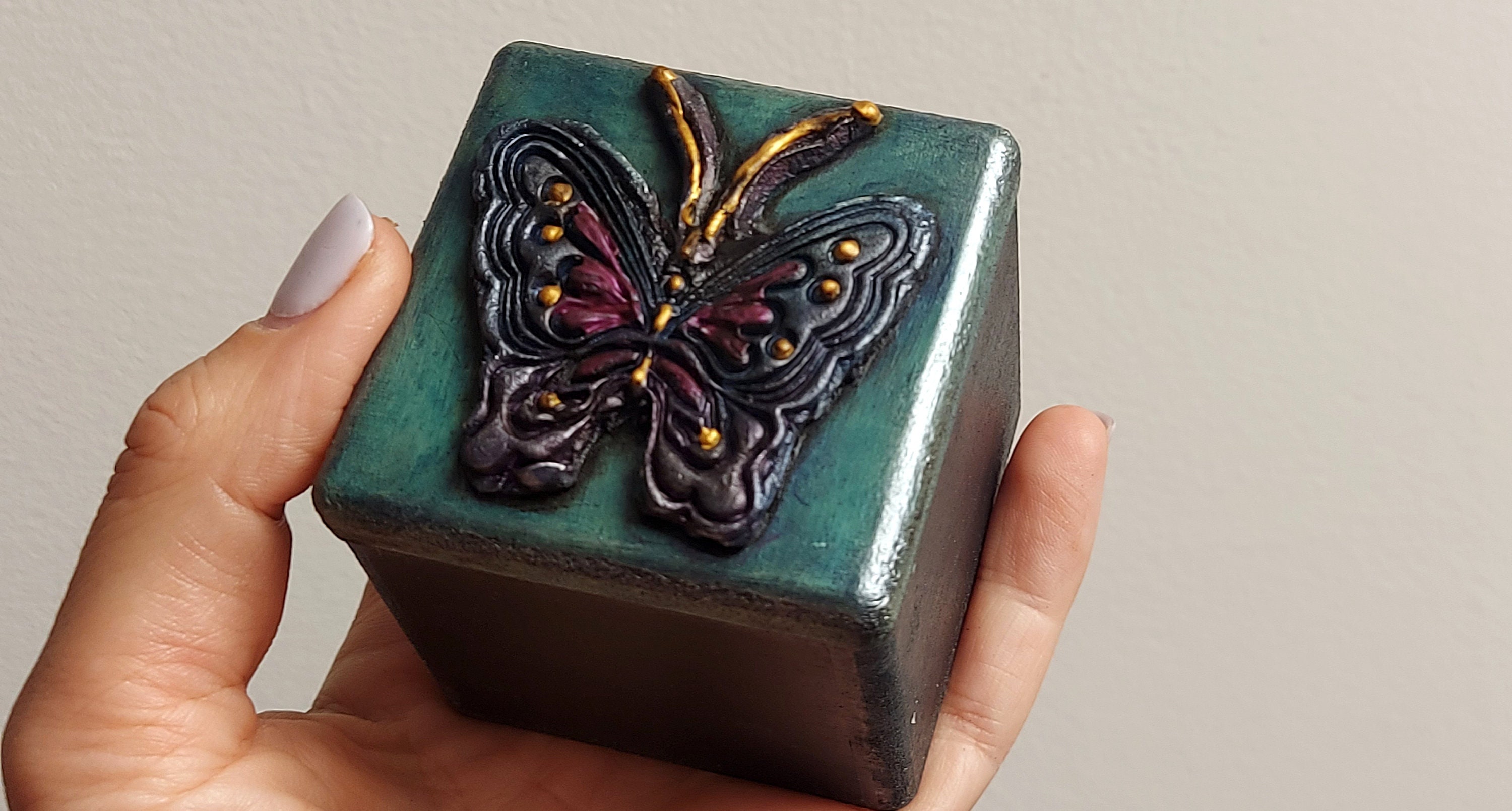 Butterfly Ring Box Butterfly Gift Box Butterfly Desk Decor Wedding Ring Box Gothic Ring Box Shabby Chic Box Mint Trinket Box Witch Etsy
