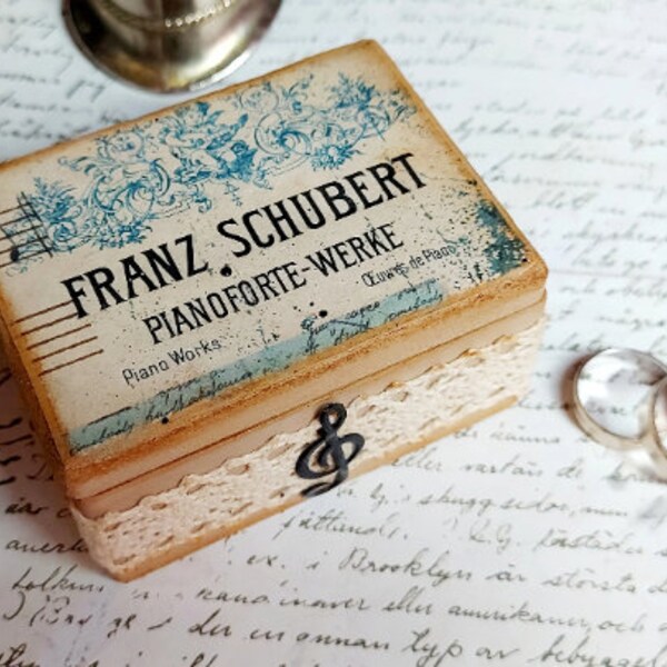 Franz Schubert box, Franz Schubert decor, Music ring box, Classical music box, Graduation gift, Music professor gift, Gift for pianist