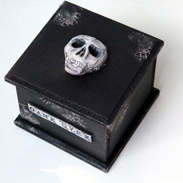 Gothic skull box, Game over box, Skull decor, Gothic black decor, Occult  box, Demonic box, Witchcraft box, Box of horror, Box of death