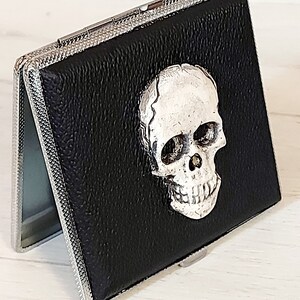 Skull cigarette case, Goth cigarette case, Black cigarette case, Goth Skull decor, Spooky cigarete case, Goth Victorian case, Vampire case image 4