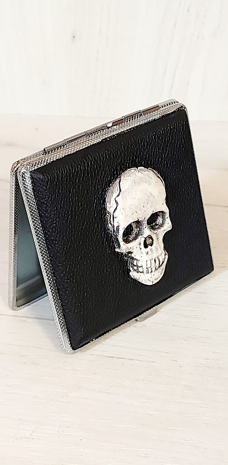 Skull cigarette case, Goth cigarette case, Black cigarette case, Goth Skull decor, Spooky cigarete case, Goth Victorian case, Vampire case image 4