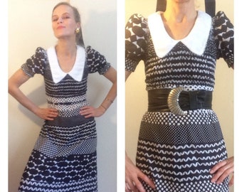 70er Vintage Schwarz Weiß Geometrisches Maxi Kleid // Boho Hippy // Feminin // Retro Bold Print // Festival // Cottage Core // Größe Small VTG