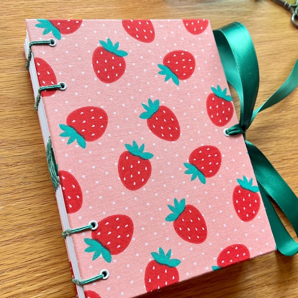 Diario de fresas hecho a mano, cuaderno de bocetos encuadernado a mano, diario de arte creativo, cuaderno de bocetos de viaje, diario de jardín, cuaderno de regalo, libro con tapa de tela