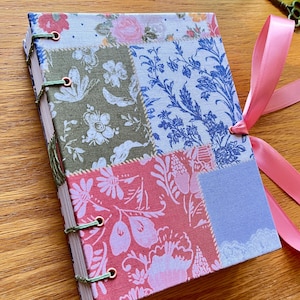 Handgemaakt dagboek, handgebonden schetsboek, kunstenaarsjournaal, reisschetsen, droomdagboek, shabby chic patchwork-notitieboekje, cadeau bohostijl