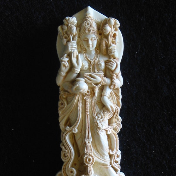 Maha Lakshmi Goddess of luck and fortune