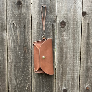Chocolate Brown Leather Wristlet/ Leather Clutch/ Handmade Women&#39;s Handbag/ Mini Handbag/ Tiny Purse/ Evening Bag/Brown Envelope Clutch