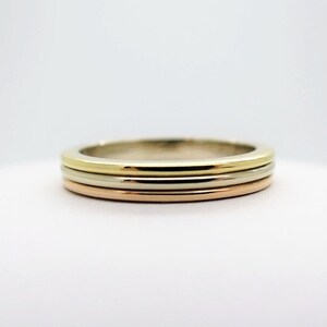 CARTIER TRINITY Wedding Ring, Size 49 (5 US), 18kt 3-Gold Band, Cartier Box & Certificate, Cartier B4052200, Cartier B4052249, Stacking Ring image 1