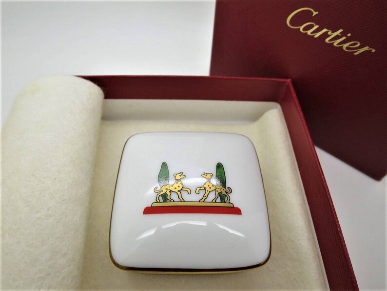 CARTIER PORCELAIN BOX, "Maison de Louis Cartier" Motif w 24kt Trim, Ring Dish for Vanity or Bedside, Cartier Box, Limoges, Cartier Jewelry image 5