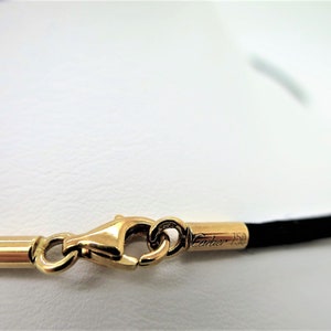 CARTIER PANTHER NECKLACE Beautiful 18kt Yellow Gold Pendant with Cartier Silk Cord and Certificate of Authenticity + Red Box