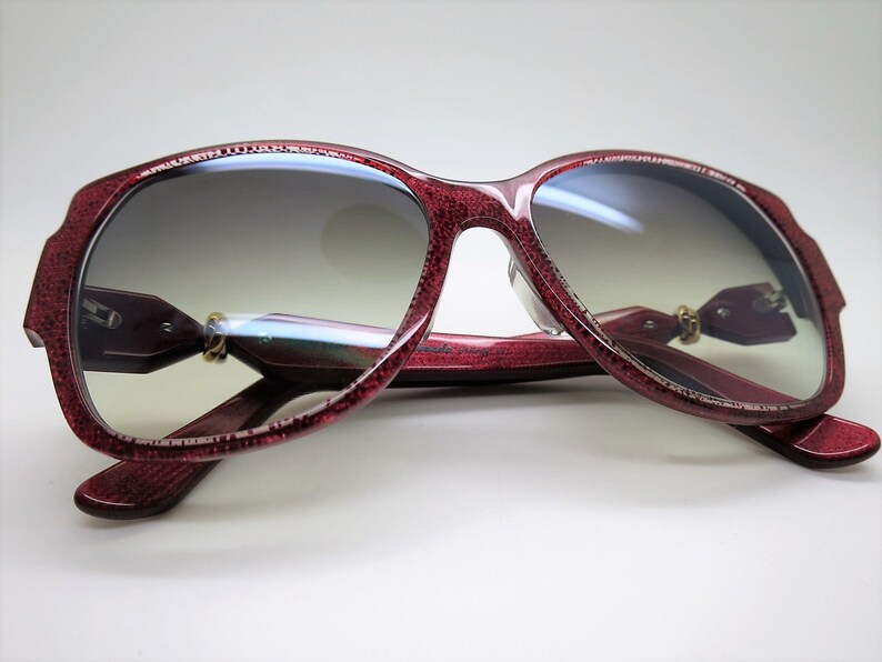 CARTIER TRINITY SUNGLASSES, Luxury Edition in Signature Cartier Red, Womens Sunglasses, Designer Sunglasses, Cartier Eye Wear, Gifts for Her zdjęcie 6