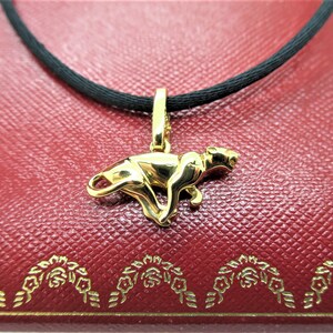 CARTIER PANTHER NECKLACE Beautiful 18kt Yellow Gold Pendant with Cartier Silk Cord and Certificate of Authenticity + Red Box