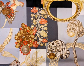 H*a様 must de Cartier レオパード柄スカーフ Must De Cartier Leopard Silk Scarf Vintage (33”x”33) - Etsy