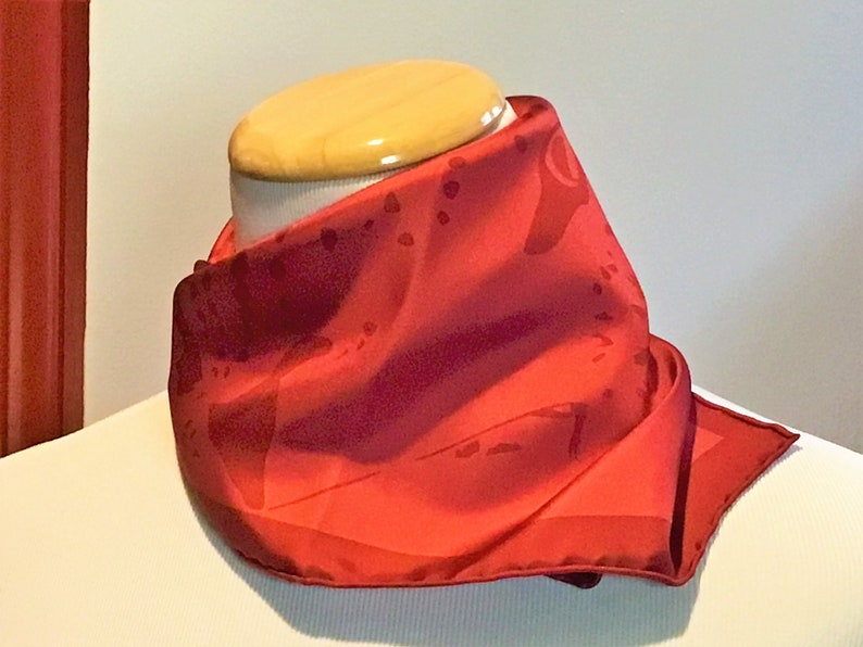 CARTIER SCARF or POUF, "La Panthère Rubis", 100% Silk Twill, Cartier Tag & Box, Made in Italy, Ruby Red, Panther Print, Foulard Soie image 9