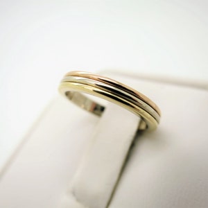CARTIER TRINITY Wedding Ring, Size 49 (5 US), 18kt 3-Gold Band, Cartier Box & Certificate, Cartier B4052200, Cartier B4052249, Stacking Ring image 6