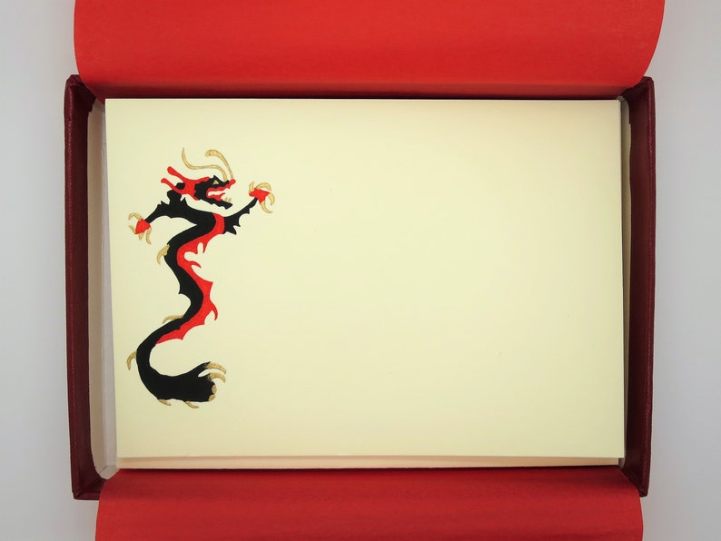 CARTIER STATIONERY, "Chinese Dragon" by Bill Glass for Cartier, Set of 5 w Envelopes & Box, Note Cards, Cartier circa 1990, Fine Stationery image 5