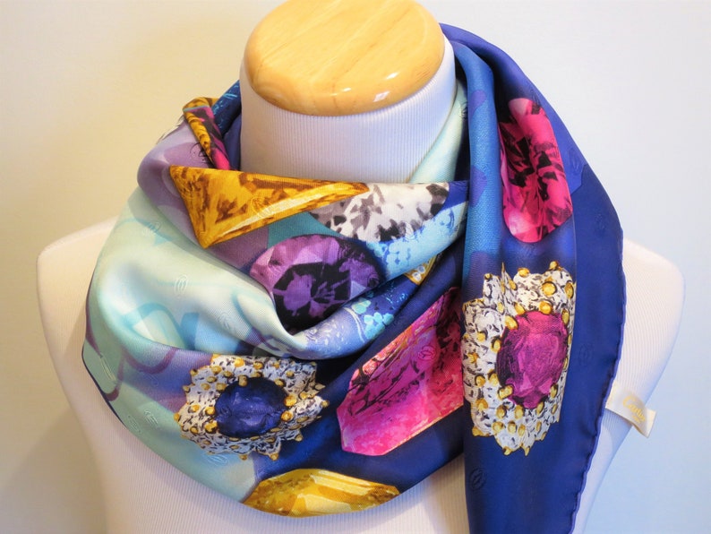 CARTIER SCARF, "Florals & Jewels" Motif, 100% Silk with Cartier Tag and Box, Cartier Foulard Soie, Vintage Scarves, Luxury Scarves
