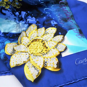 CARTIER SCARF, "Florals & Jewels" Motif, 100% Silk with Cartier Tag and Box, Cartier Foulard Soie, Vintage Scarves, Luxury Scarves