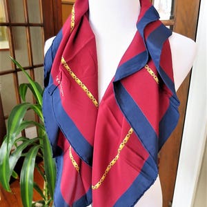 CARTIER SCARF, Modelo "C Monograma", Pañuelo 100% Seda, Made in France, Cartier Foulard Soie, Pañuelo Vintage, Seda de Lujo imagen 3