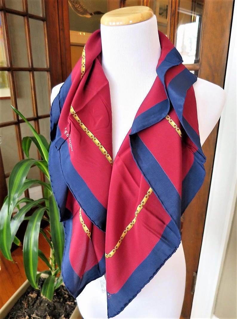 CARTIER SCARF, Modelo "C Monograma", Pañuelo 100% Seda, Made in France, Cartier Foulard Soie, Pañuelo Vintage, Seda de Lujo imagen 3