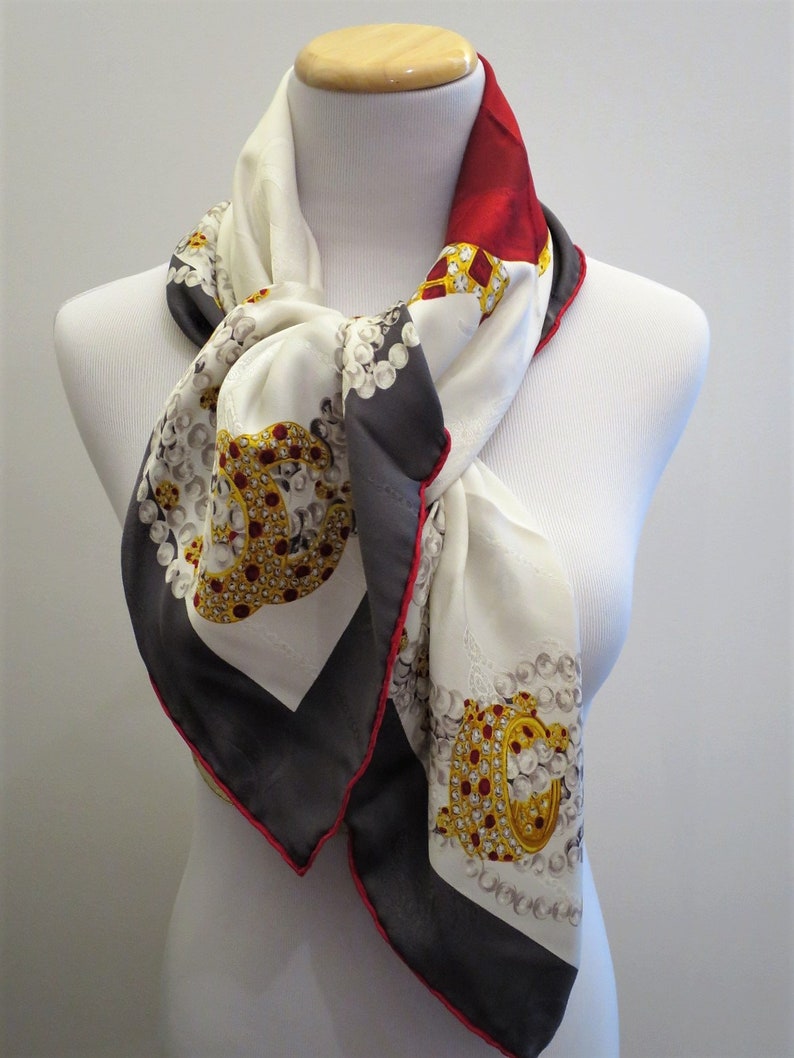 CARTIER SCARF, "Panthere Royale" Motif, 100% Silk, Made in Italy, Cartier Box & Certificate, Foulard Soie, Vintage Scarf, Luxury Scarves image 5