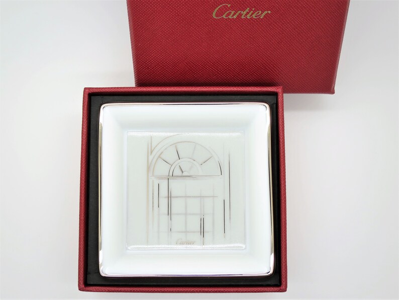 CARTIER MINI TRAY, "Rue de la Paix" Decor, Platinum Finish Motif & Trim, Cartier Trinket Tray, Cartier Ring Dish, Fine Porcelain, Limoges image 2