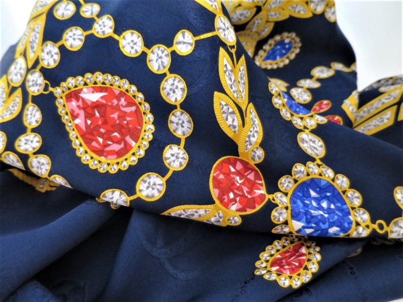 CARTIER SCARF, "Patiala" Edition, 100% Silk w Cartier Tag & Box, Made in France, Cartier Foulard Soie, Vintage Scarf 画像 1