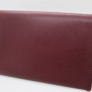 CARTIER PASS/ID Holder, Burgundy Cowhide w Golden Appointments, Includes Cartier Box & Certificate, Cartier Wallet, Cartier Leather Goods afbeelding 7