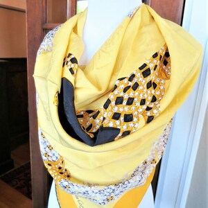 CARTIER SILK SCARF in Vintage Panthere Royale Motif Yellow image 7