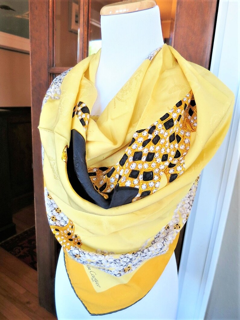 CARTIER SILK SCARF in Vintage Panthere Royale Motif Yellow image 7