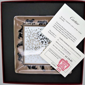 CARTIER TRINKET TRAY, "Panthere Savanna" Decor, Cartier T1220719 Trinket Tray or Ring Dish, Fine Porcelain, 24kt Gold, Limoges Porcelain image 2