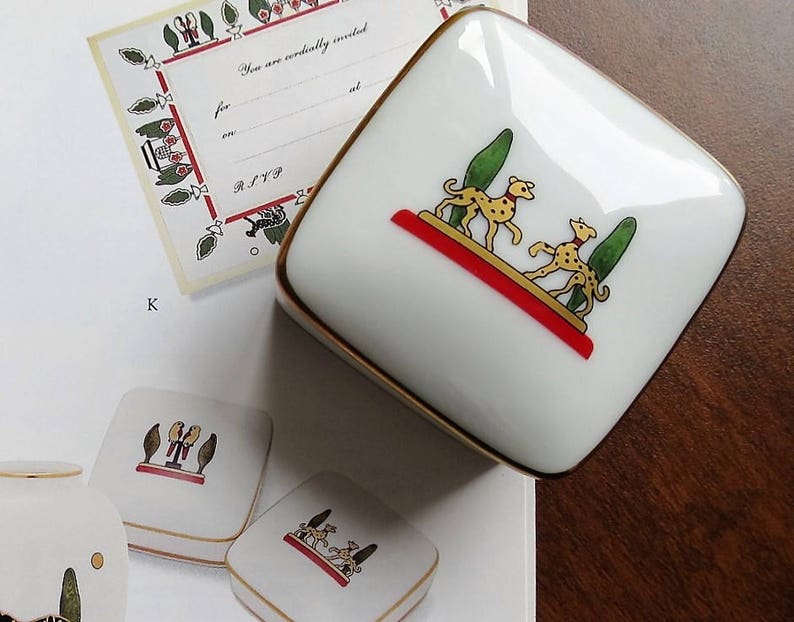 CARTIER PORCELAIN BOX, "Maison de Louis Cartier" Motif w 24kt Trim, Ring Dish for Vanity or Bedside, Cartier Box, Limoges, Cartier Jewelry image 1