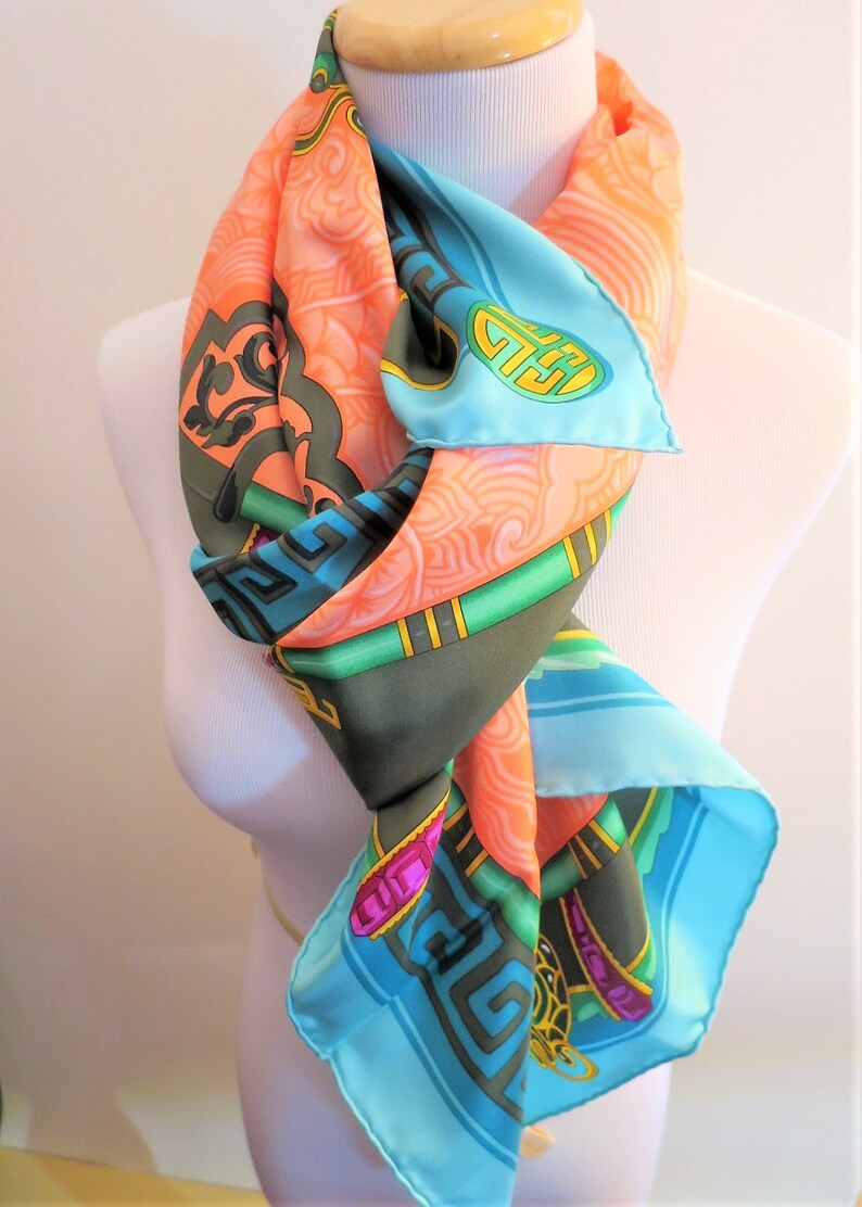 CARTIER SCARF, "Le Baiser du Dragon" Edition, 100% Silk, Handstitched Hem, with Cartier Tag, Cartier Foulard Soie, Vintage Scarf, Dragons image 4