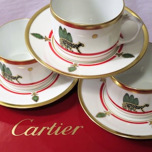 Breakfast Cups CARTIER Set of 6 Coffee or Tea size with Saucers in Vintage La Maison de Louis Cartier 24kt Gold Trim in Original Cartier Box