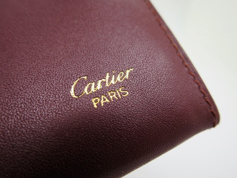 CARTIER PASS/ID Holder, Burgundy Cowhide w Golden Appointments, Includes Cartier Box & Certificate, Cartier Wallet, Cartier Leather Goods afbeelding 6