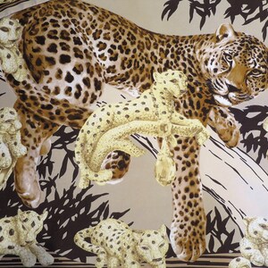 CARTIER SCARF, "Léopard Majestueux" Decor, 100% Silk with Cartier Tag & Certificate, Cartier Foulard Soie, Vintage Scarf, Tapestry image 2