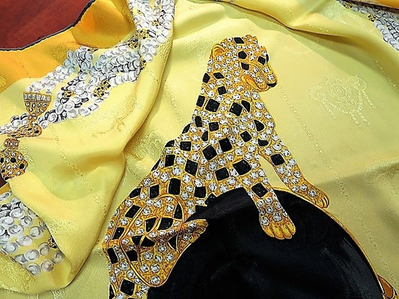 VINTAGE CARTIER SILK SCARF IN PANTHERE ROYALE YELLOW