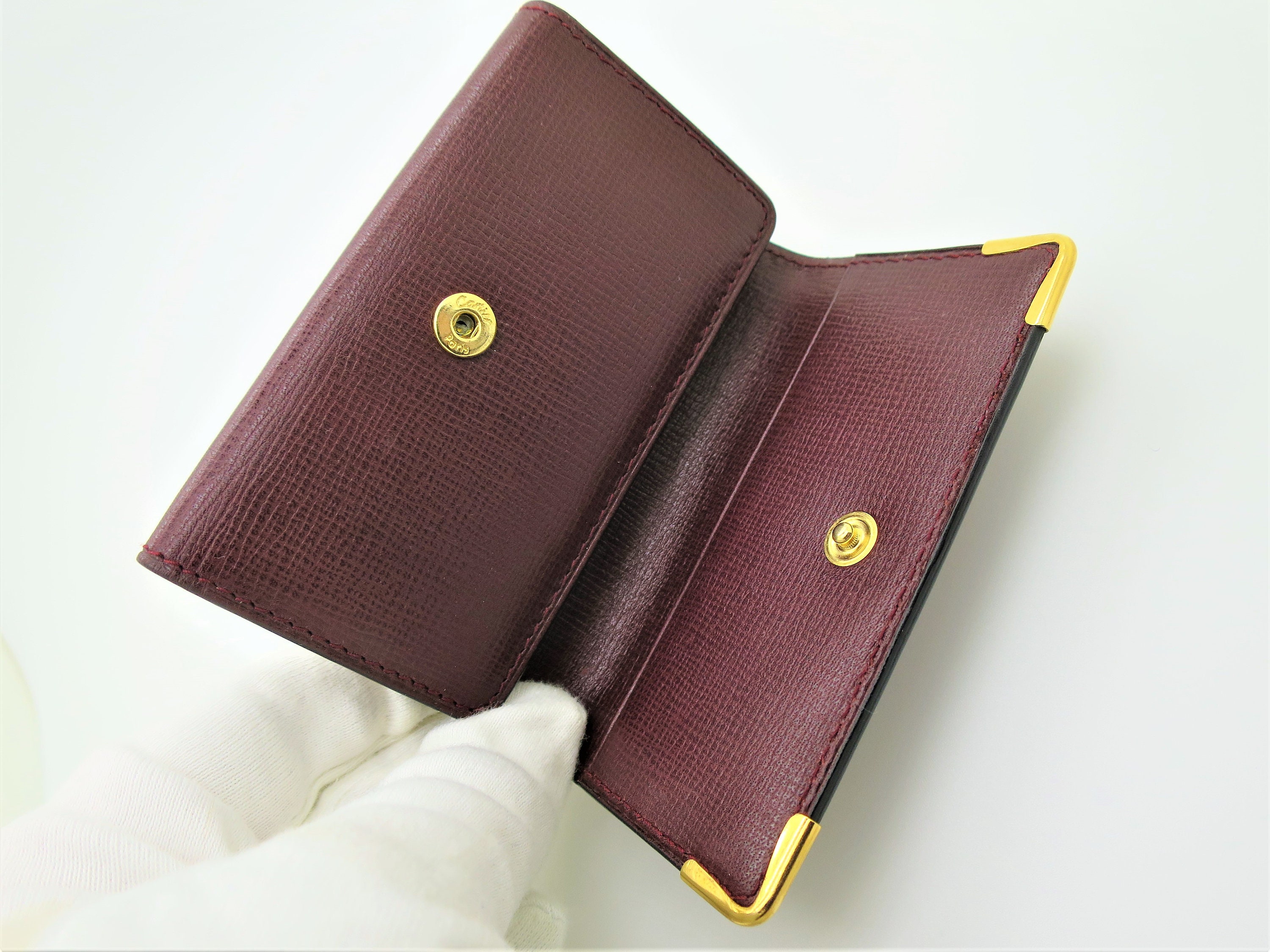 Classic CARTIER Key Case for 6 Keys in Burgundy Cowhide With