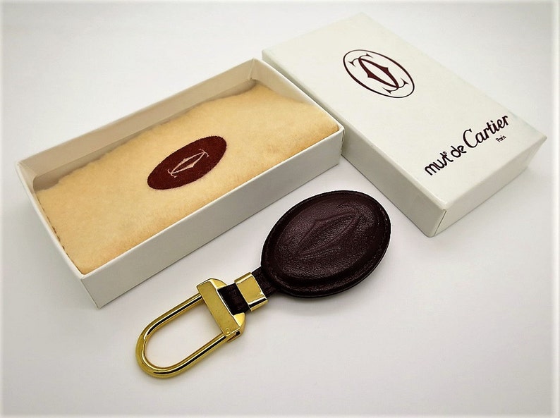 CARTIER KEY CHAIN, Burgundy Cowhide w Golden Appointments & Cartier Box, Cartier Key Fob, Leather Goods, Wallets, Handbags, Must de Cartier image 6