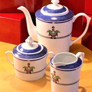 CARTIER 3-PC SERVICE, Coffee/Teapot w Cream & Sugar, "La Maison Venitienne" Porcelain w Cartier Red Boxes, Lapis Blue, Fine China, Limoges image 2