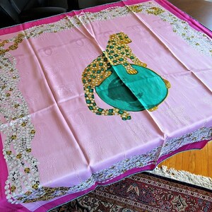 CARTIER SCARF, "Panthere Royale" Motif, 100% Silk, Made in Italy, Includes Tag, Box & Booklet, Foulard Soie, Vintage Scarf, Luxury Scarves imagen 4